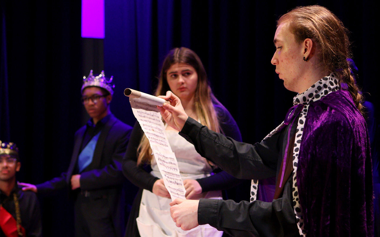 Members of the Lincoln Chapman Young Artist Program (LCYAP) sing an opera selection.