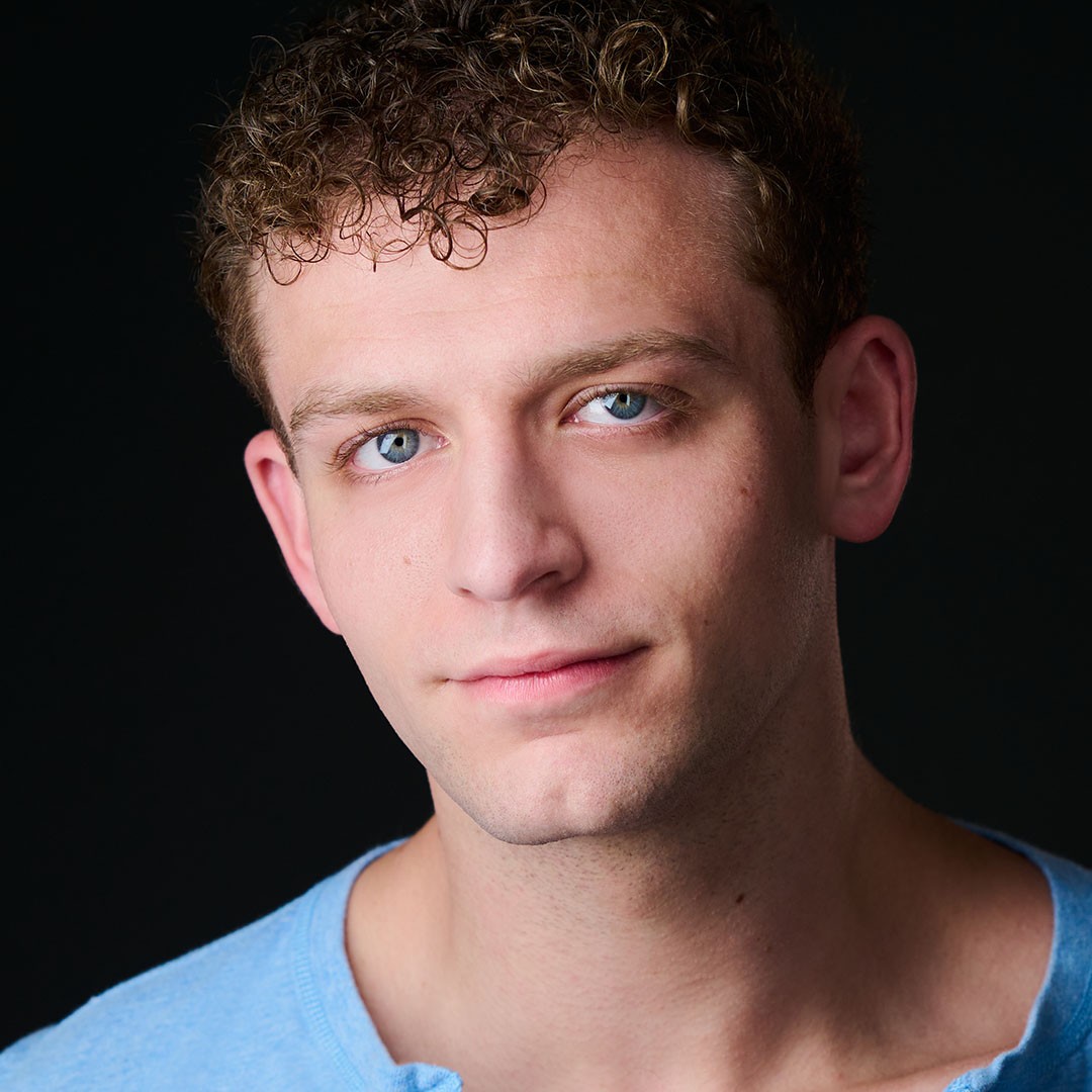 A portrait of Sammy Schechter